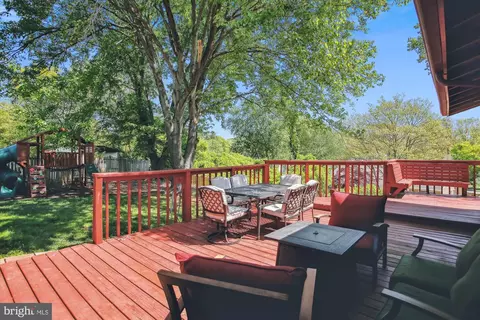 Exterior - 9 Rheims Ct, Sterling, VA 20164 photo 17 of 20