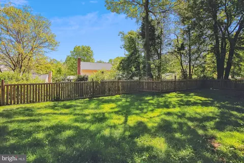 Exterior - 9 Rheims Ct, Sterling, VA 20164 photo 10 of 20