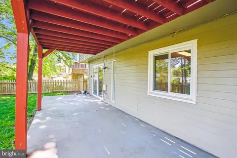 Exterior - 9 Rheims Ct, Sterling, VA 20164 photo 9 of 20