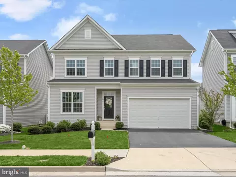 304 Upper Heyford Pl, Purcellville, VA 20132