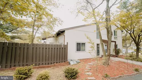 Other - 34 Carousel Ct, Sterling, VA 20164 photo 1 of 8