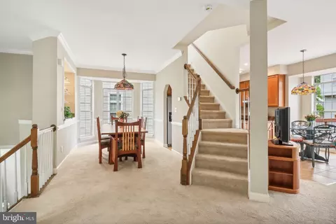 20552 Wake Ter, Sterling, VA 20165 photo 4