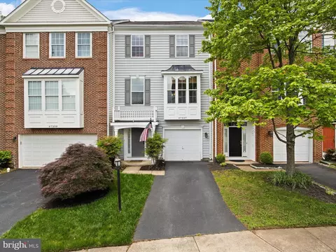 47337 Rock Falls Ter, Sterling, VA 20165