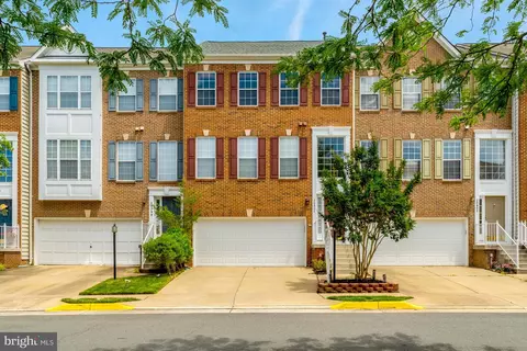 20800 Miranda Falls Sq, Sterling, VA 20165