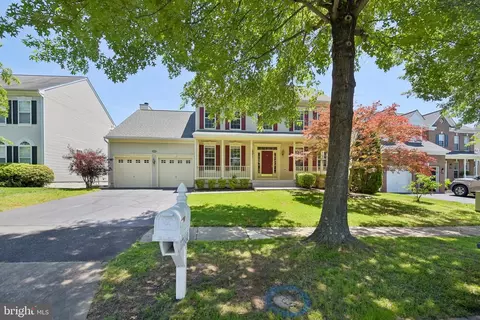 17660 Tedler Cir, Round Hill, VA 20141