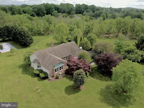 17723 Tranquility Rd, Purcellville, VA 20132