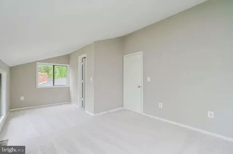 Bedroom - 8 Rheims Ct, Sterling, VA 20164 photo 4 of 4