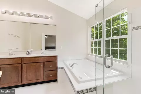 43267 Baltusrol Ter, Ashburn, VA 20147 photo 32