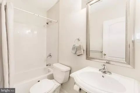 43267 Baltusrol Ter, Ashburn, VA 20147 photo 44