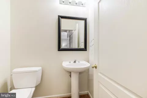 43267 Baltusrol Ter, Ashburn, VA 20147 photo 8