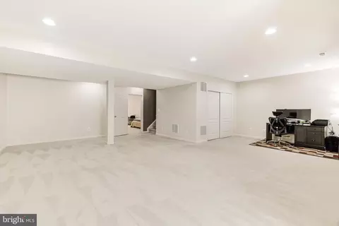 43267 Baltusrol Ter, Ashburn, VA 20147 photo 48