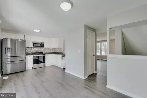 43853 Chloe Ter, Ashburn, VA 20147 photo 12