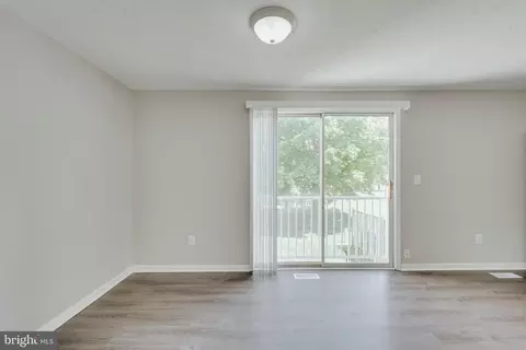 43853 Chloe Ter, Ashburn, VA 20147 photo 10
