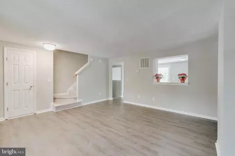 43853 Chloe Ter, Ashburn, VA 20147 photo 5