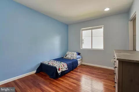 206 Keyes Ct, Sterling, VA 20164 photo 21
