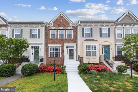 541 Mcarthur Ter NE, Leesburg, VA 20176