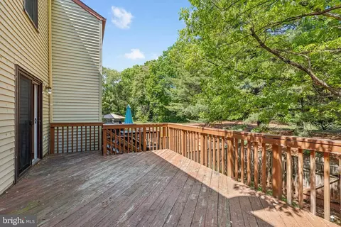 16 Nicholson Ct, Sterling, VA 20165 photo 30