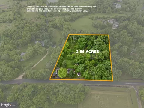 18879 18885 Woodburn Rd, Leesburg, VA 20175