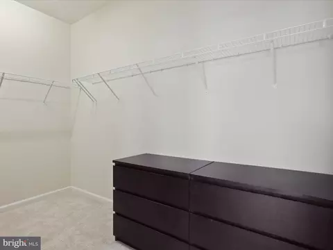 20600 Maitland Ter, Ashburn, VA 20147 photo 26