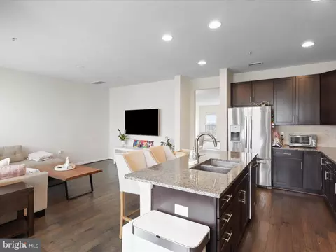 20600 Maitland Ter, Ashburn, VA 20147 photo 15