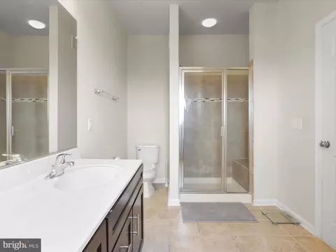20600 Maitland Ter, Ashburn, VA 20147 photo 25