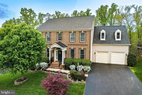 40643 Banshee Dr, Leesburg, VA 20175