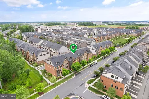 View/Area - 43388 Charitable St, Ashburn, VA 20148 photo 1 of 5