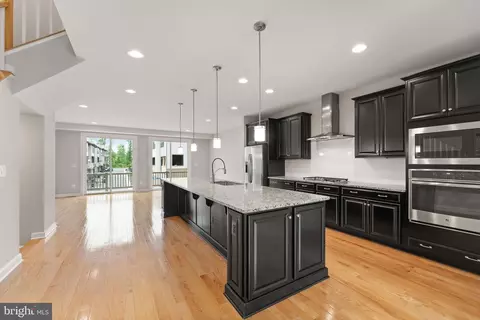 Kitchen - 43388 Charitable St, Ashburn, VA 20148 photo 1 of 3