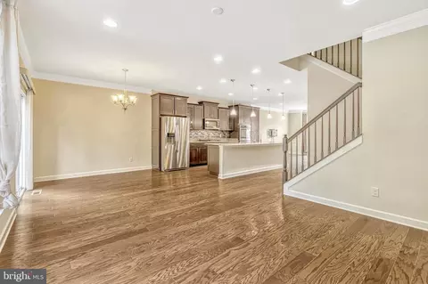 Living - 22292 Pinecroft Ter, Ashburn, VA 20148 photo 6 of 9