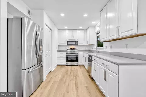 Kitchen - 301 E Amhurst St, Sterling, VA 20164 photo 1 of 2