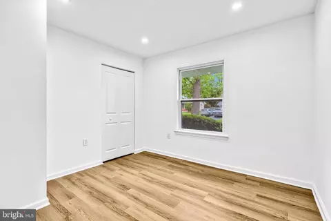 Bedroom - 301 E Amhurst St, Sterling, VA 20164 photo 1 of 3