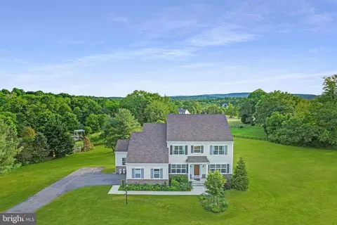 18083 Telegraph Springs Rd, Purcellville, VA 20132
