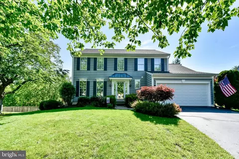 507 Niven Ct SW, Leesburg, VA 20175