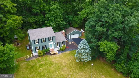 12872 Furnace Mountain Rd, Lovettsville, VA 20180