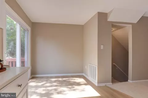 20742 Apollo Ter, Ashburn, VA 20147 photo 17
