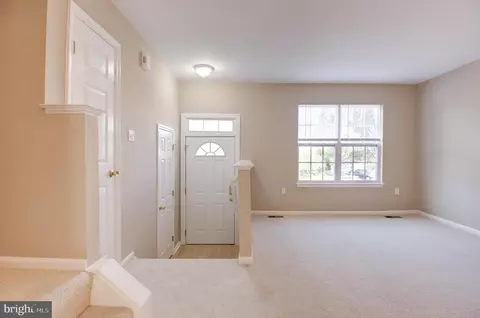 20742 Apollo Ter, Ashburn, VA 20147 photo 5