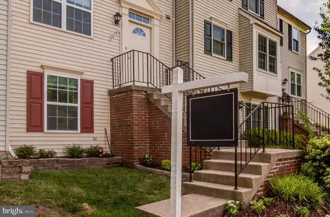 20742 Apollo Ter, Ashburn, VA 20147 photo 4