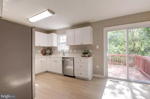 20742 Apollo Ter, Ashburn, VA 20147 photo 15