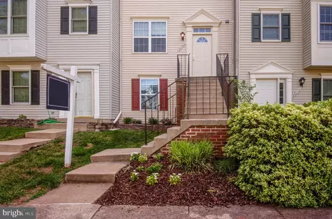 20742 Apollo Ter, Ashburn, VA 20147 photo 2