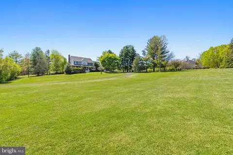Exterior - 16698 Hamilton Station Rd, Hamilton, VA 20158 photo 26 of 27