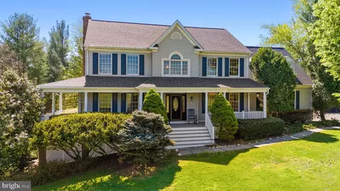 Exterior - 16698 Hamilton Station Rd, Hamilton, VA 20158 photo 4 of 27