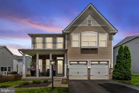 41990 Powells Farm Way, Aldie, VA 20105