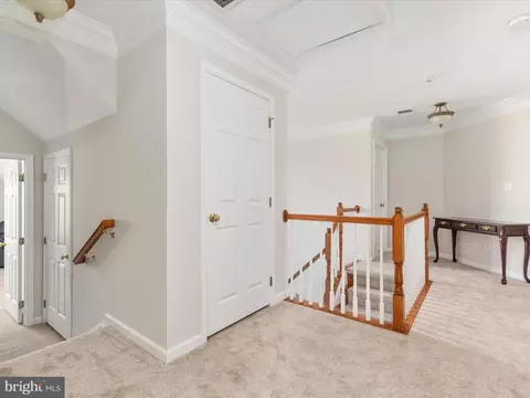 Entry Way - 25904 Stinger Dr, Chantilly, VA 20152 photo 2 of 3
