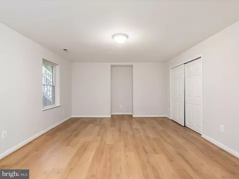 Other - 25904 Stinger Dr, Chantilly, VA 20152 photo 4 of 7