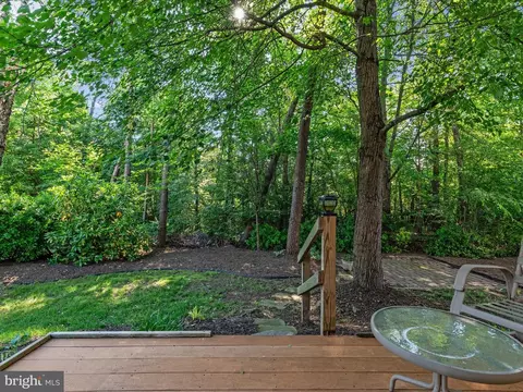 Other - 25904 Stinger Dr, Chantilly, VA 20152 photo 5 of 7