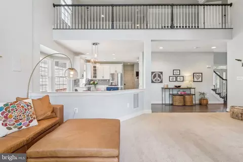 19825 Bethpage Ct, Ashburn, VA 20147 photo 10