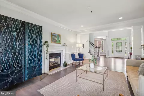 19825 Bethpage Ct, Ashburn, VA 20147 photo 6