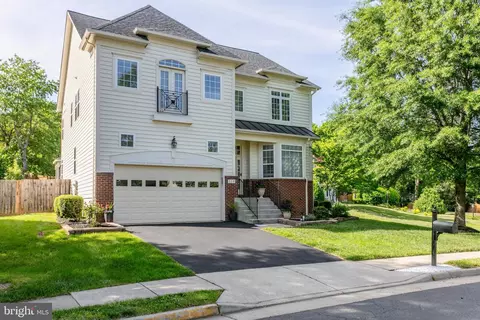 115 Rosebrook Ct NW, Leesburg, VA 20176