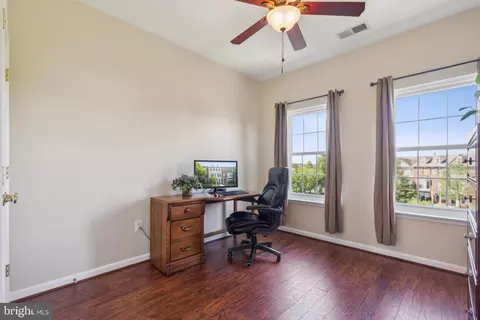 44254 Huron Ter, Ashburn, VA 20147 photo 22