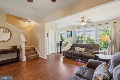 44254 Huron Ter, Ashburn, VA 20147 photo 3